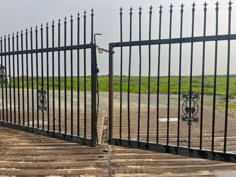 Gates of Green Island Vineyard in American Canyon